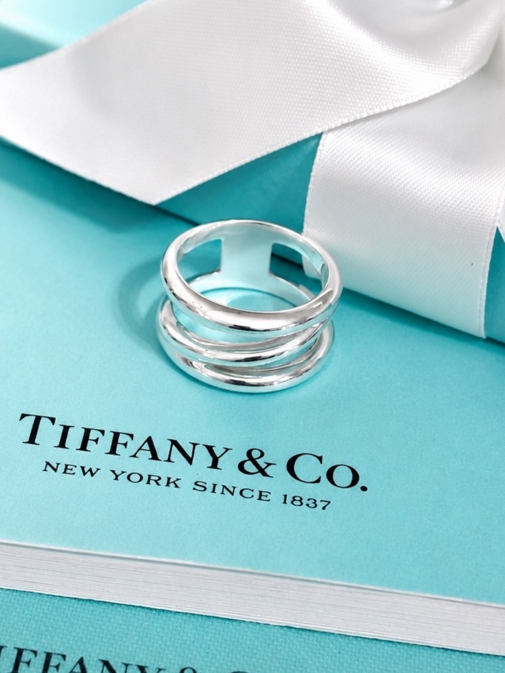Vintage Tiffany & Co. Sterling Silver 925 zig zag ring